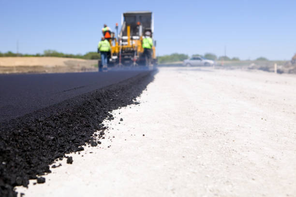 Driveway Snow Removal Preparation in Adelphi, MD